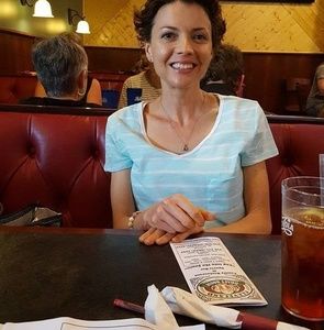 Meet your Posher, Jessica